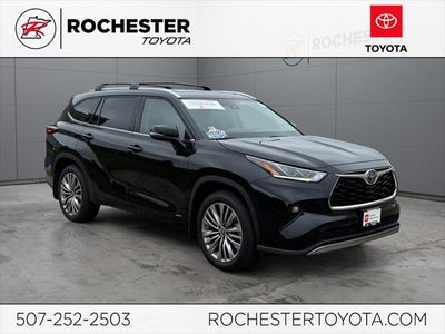 2022 Toyota Highlander Hybrid Platinum AWD