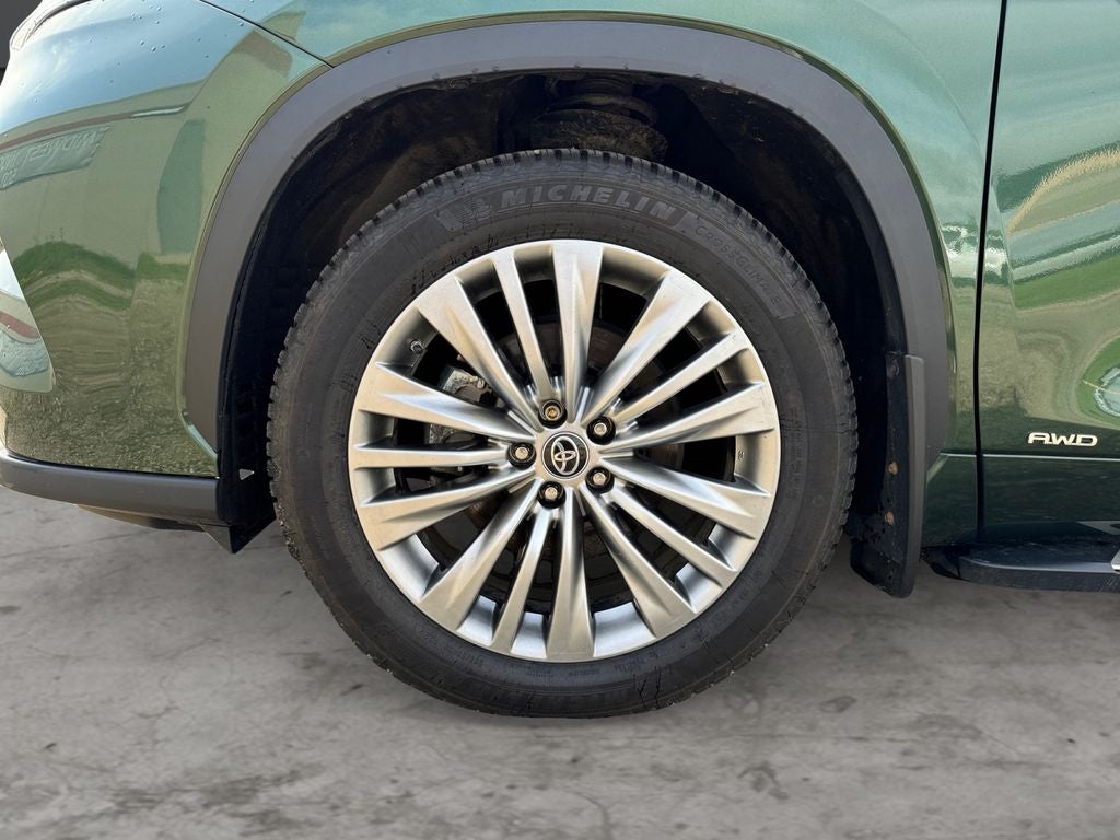2023 Toyota Highlander Hybrid Platinum AWD