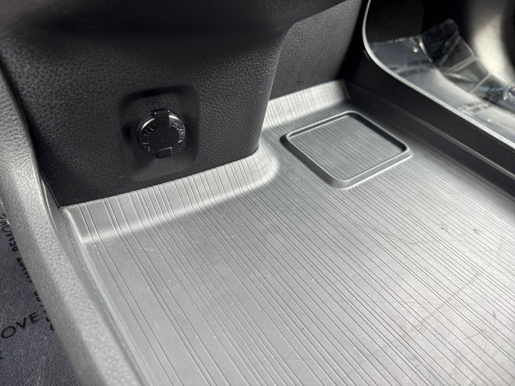 2025 Toyota Sienna Platinum 7 Passenger