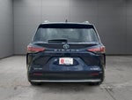2025 Toyota Sienna Platinum 7 Passenger