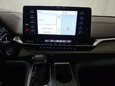 2024 Toyota Sienna Platinum 7 Passenger