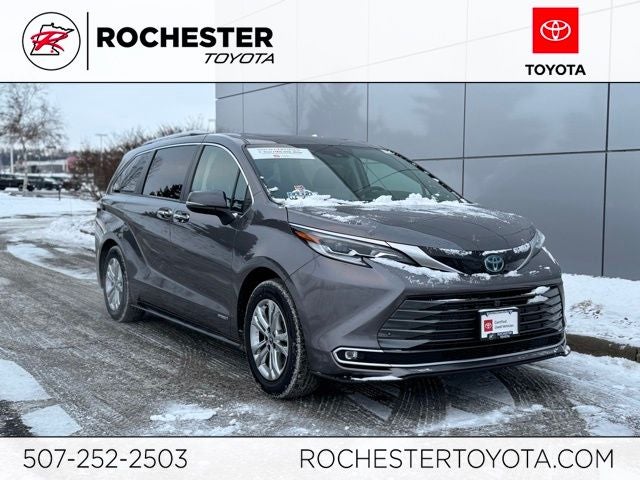 2021 Toyota Sienna Platinum 7 Passenger