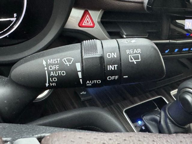 2021 Toyota Sienna Platinum 7 Passenger