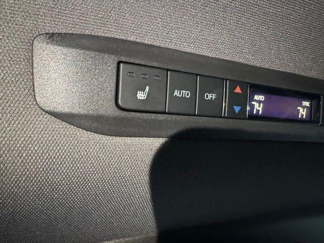 2021 Toyota Sienna Platinum 7 Passenger