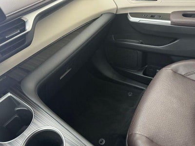 2021 Toyota Sienna Platinum 7 Passenger