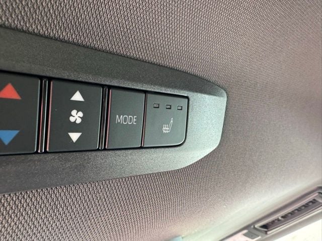 2024 Toyota Sienna Platinum 7 Passenger