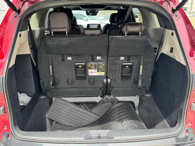 2024 Toyota Sienna Platinum 7 Passenger