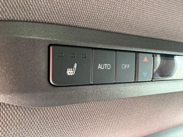 2024 Toyota Sienna Platinum 7 Passenger