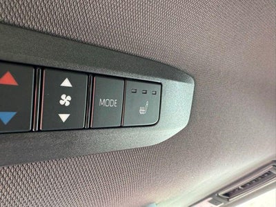 2024 Toyota Sienna Platinum 7 Passenger