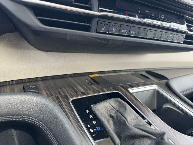 2024 Toyota Sienna Platinum 7 Passenger