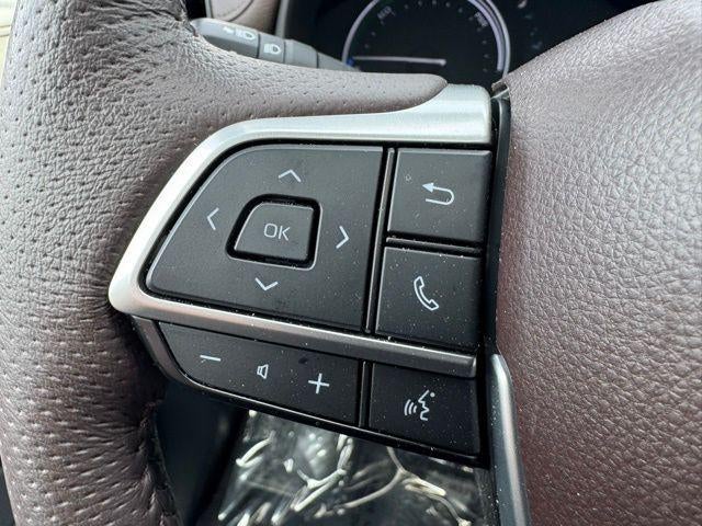 2024 Toyota Sienna Platinum 7 Passenger