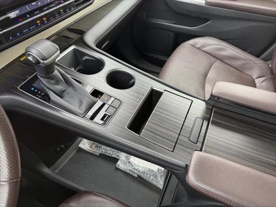 2022 Toyota Sienna Platinum 7 Passenger