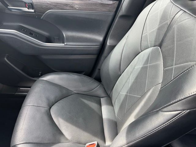 2022 Toyota Highlander Platinum AWD