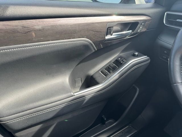 2022 Toyota Highlander Platinum AWD