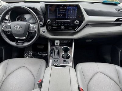 2022 Toyota Highlander Platinum AWD