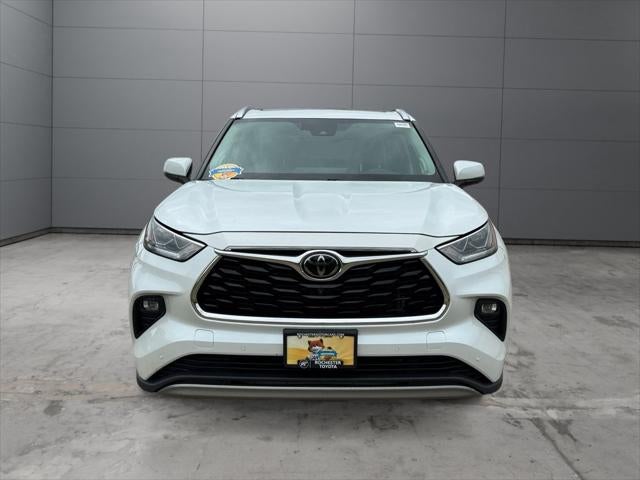2022 Toyota Highlander Platinum AWD