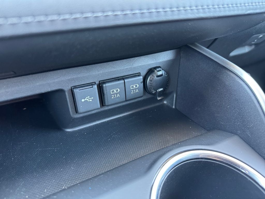 2020 Toyota Highlander Hybrid XLE AWD