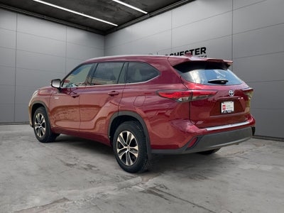 2020 Toyota Highlander Hybrid XLE AWD