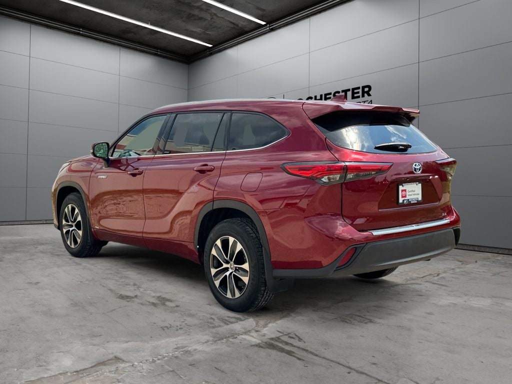 2020 Toyota Highlander Hybrid XLE AWD