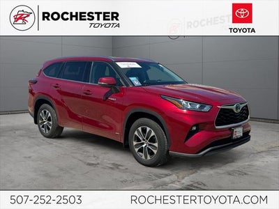 2020 Toyota Highlander Hybrid XLE AWD