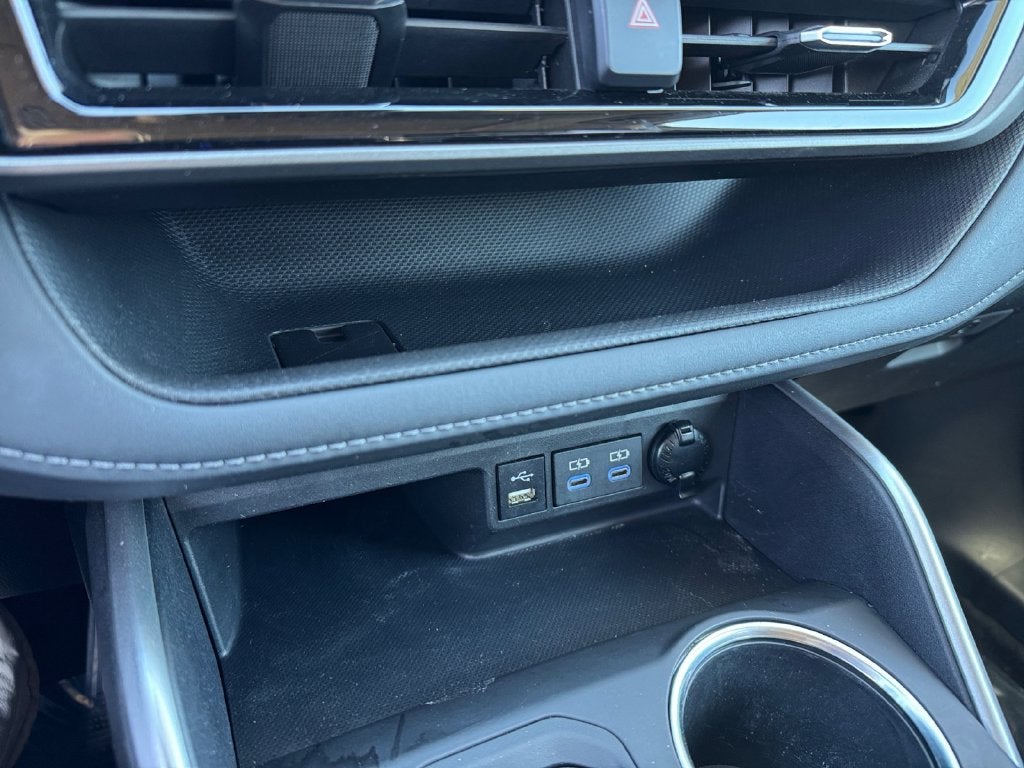2022 Toyota Highlander Hybrid XLE AWD