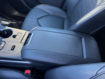 2022 Toyota Highlander Hybrid XLE AWD