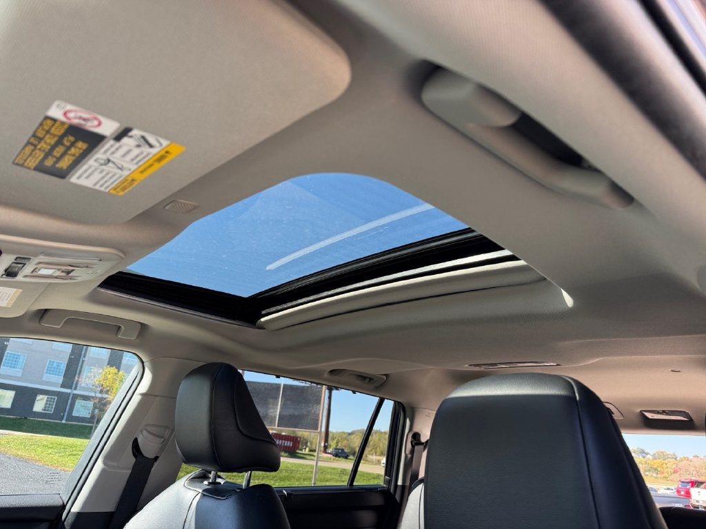 2022 Toyota Highlander Hybrid XLE AWD