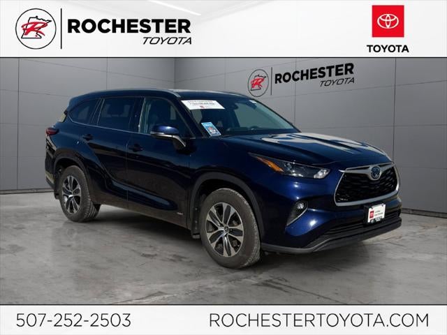 2022 Toyota Highlander Hybrid XLE AWD