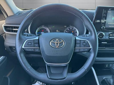 2022 Toyota Highlander Hybrid XLE AWD