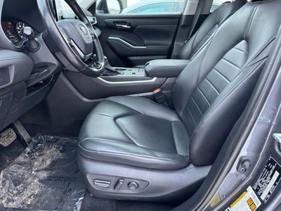 2020 Toyota Highlander Hybrid XLE AWD
