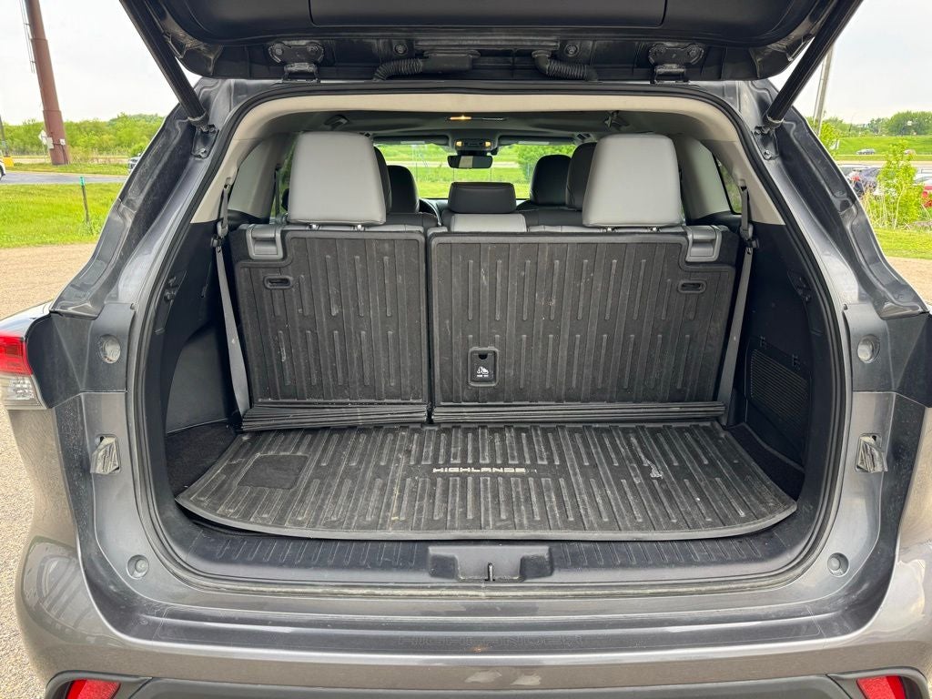 2021 Toyota Highlander Hybrid XLE AWD
