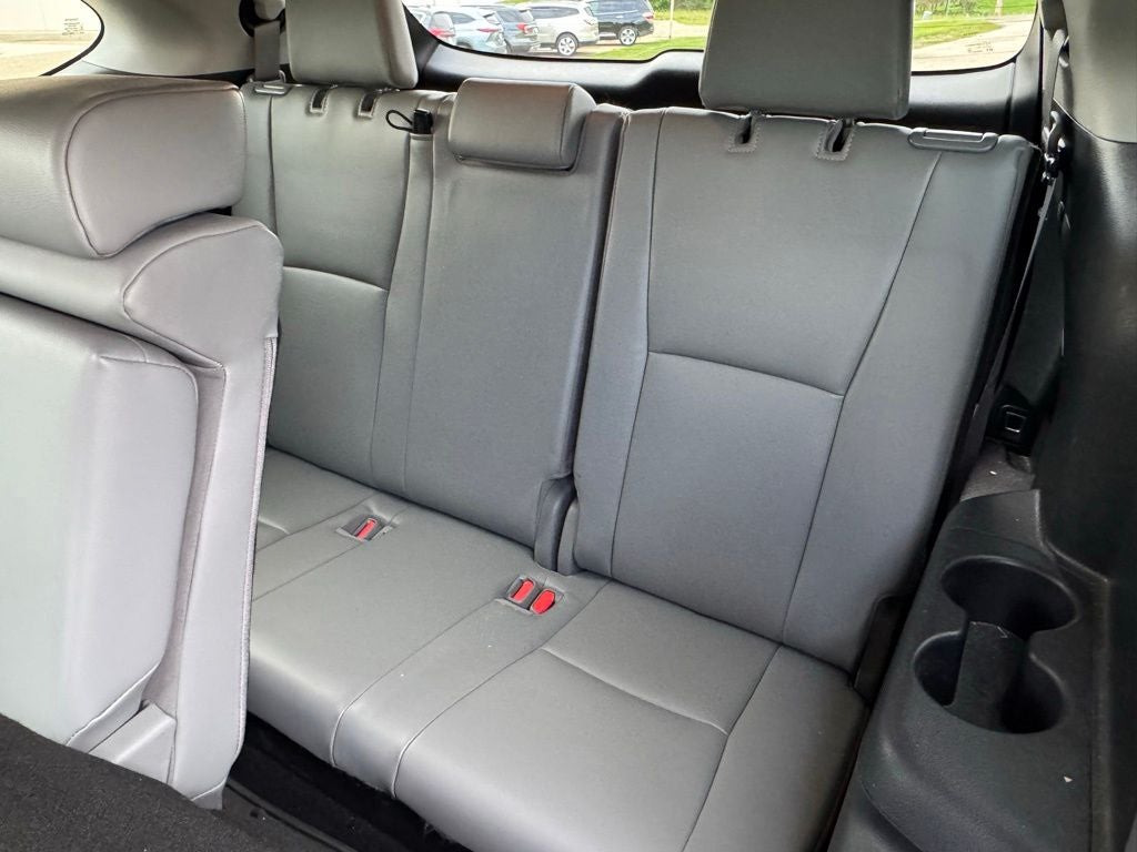 2021 Toyota Highlander Hybrid XLE AWD
