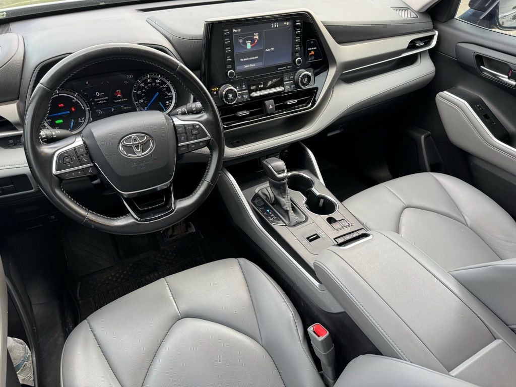 2021 Toyota Highlander Hybrid XLE AWD