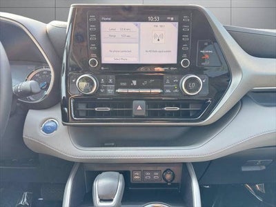 2022 Toyota Highlander Hybrid XLE AWD