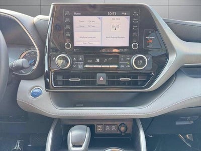 2022 Toyota Highlander Hybrid XLE AWD