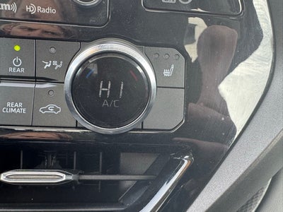 2020 Toyota Highlander Hybrid XLE AWD