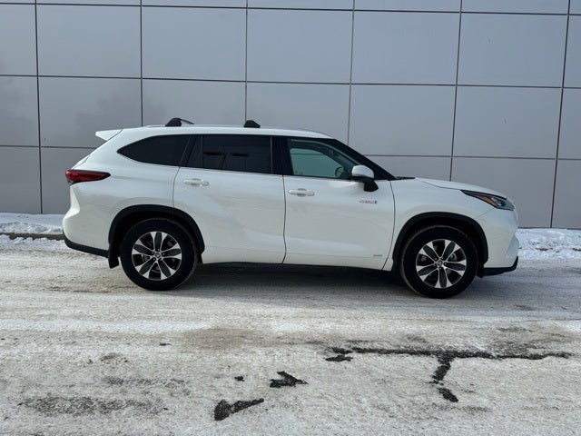 2020 Toyota Highlander Hybrid XLE AWD