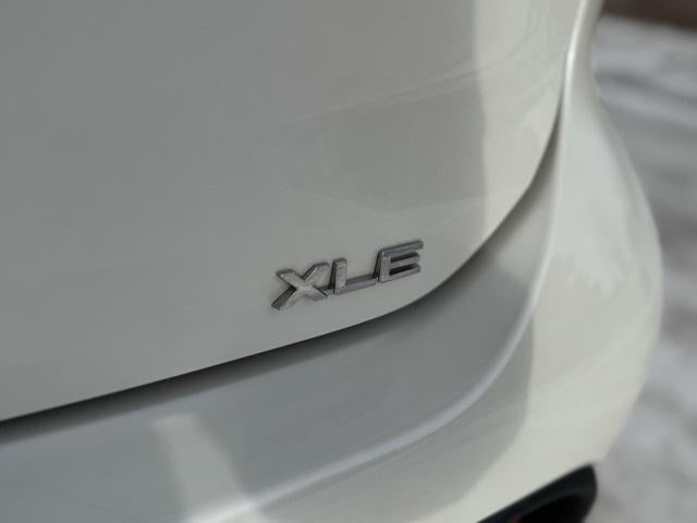 2020 Toyota Highlander Hybrid XLE AWD