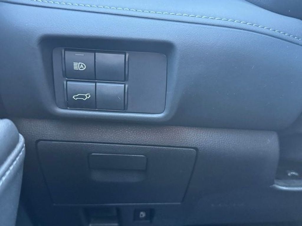 2022 Toyota Highlander Hybrid XLE AWD