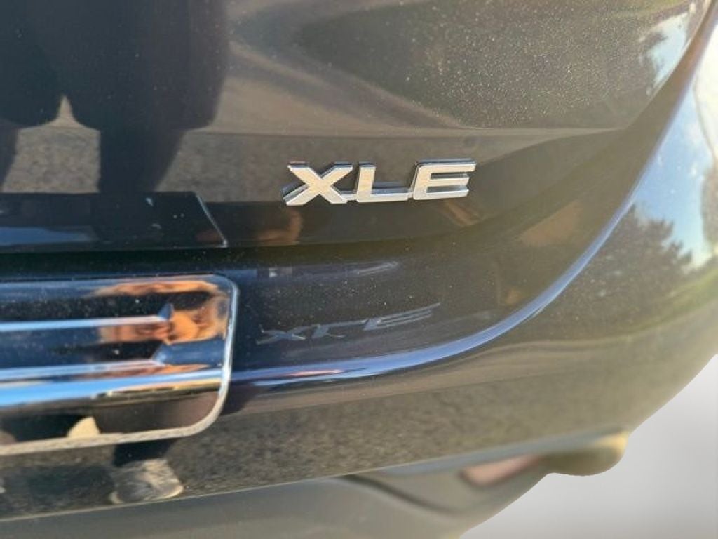 2022 Toyota Highlander Hybrid XLE AWD