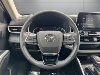 2021 Toyota Highlander XLE AWD