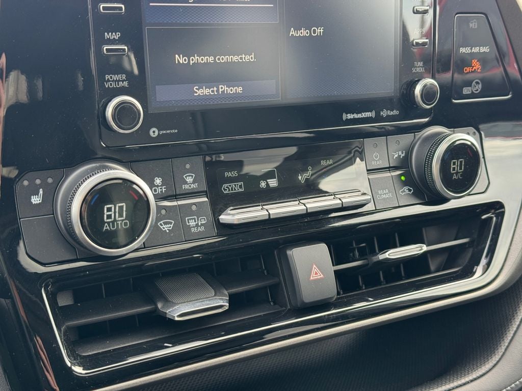 2021 Toyota Highlander XLE AWD