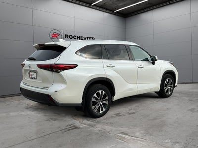 2021 Toyota Highlander XLE AWD