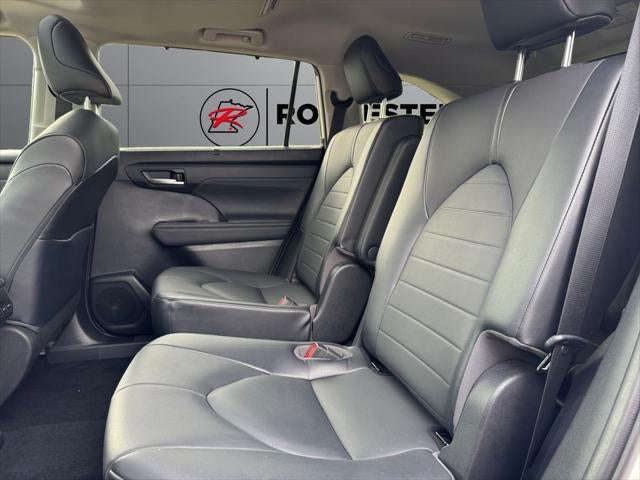 2021 Toyota Highlander XLE AWD