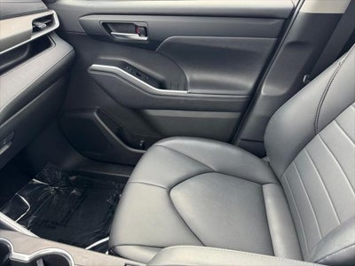 2021 Toyota Highlander XLE AWD