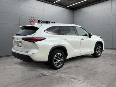 2021 Toyota Highlander XLE AWD