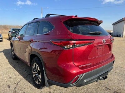 2021 Toyota Highlander XLE AWD