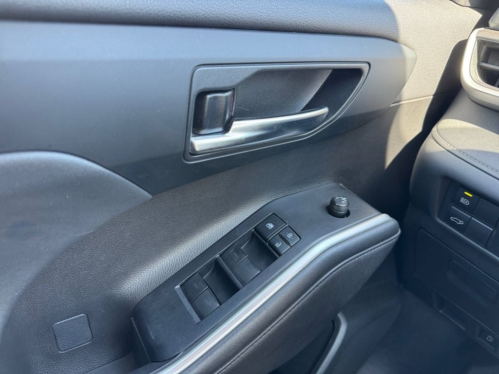 2021 Toyota Highlander XLE AWD