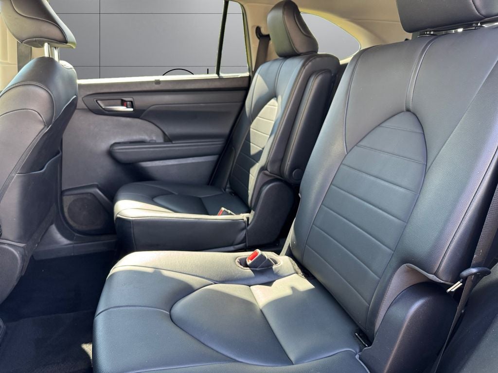 2021 Toyota Highlander XLE AWD