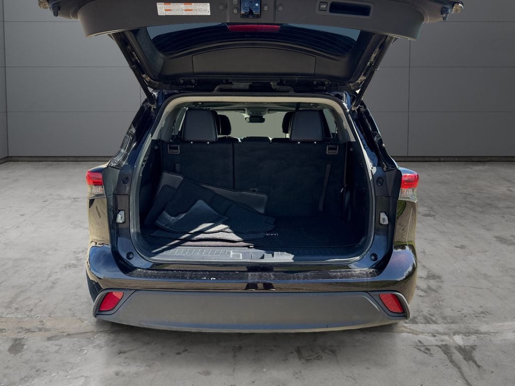 2021 Toyota Highlander XLE AWD